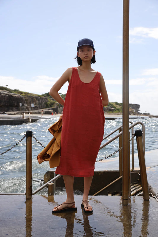 BASIC LINEN SHIFT DRESS