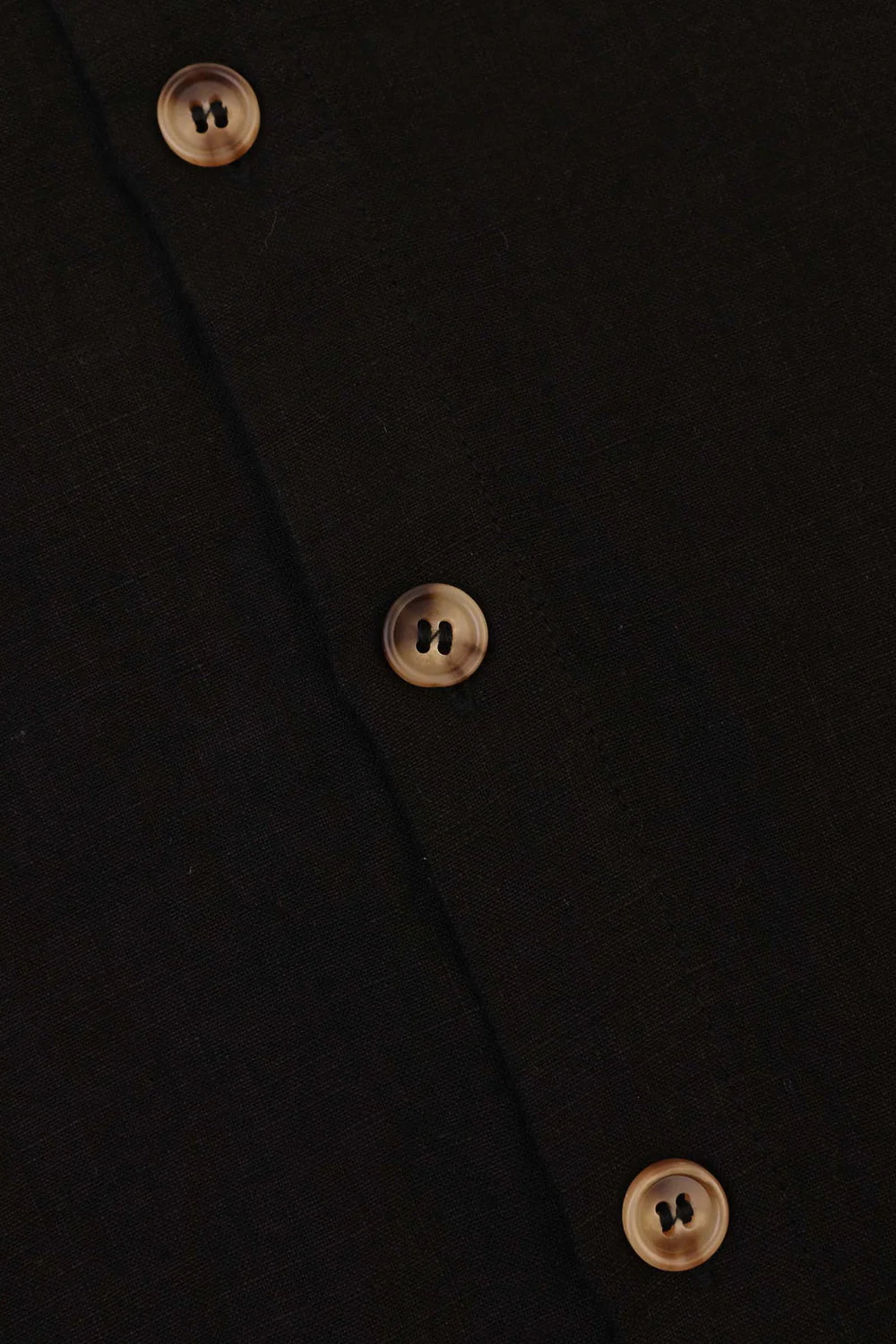 BASIC BUTTON FRONT SLIP