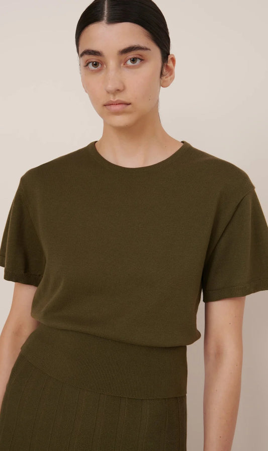 Silhouette Top