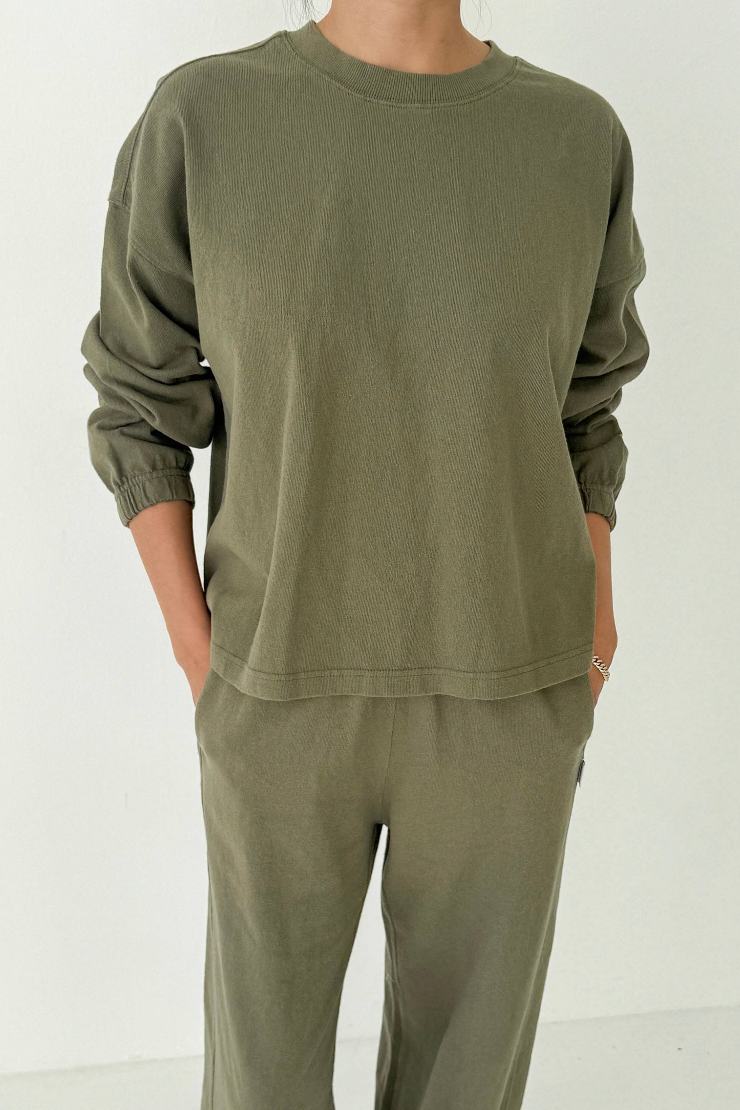 Naturelle Tee